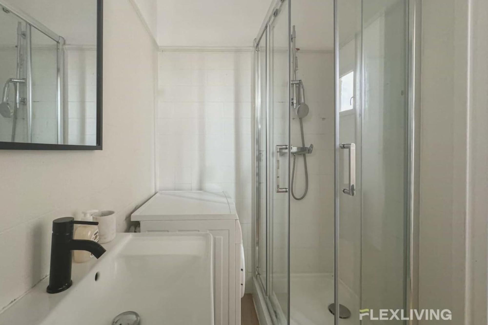 Flexliving - Whole Flat - Lemoine